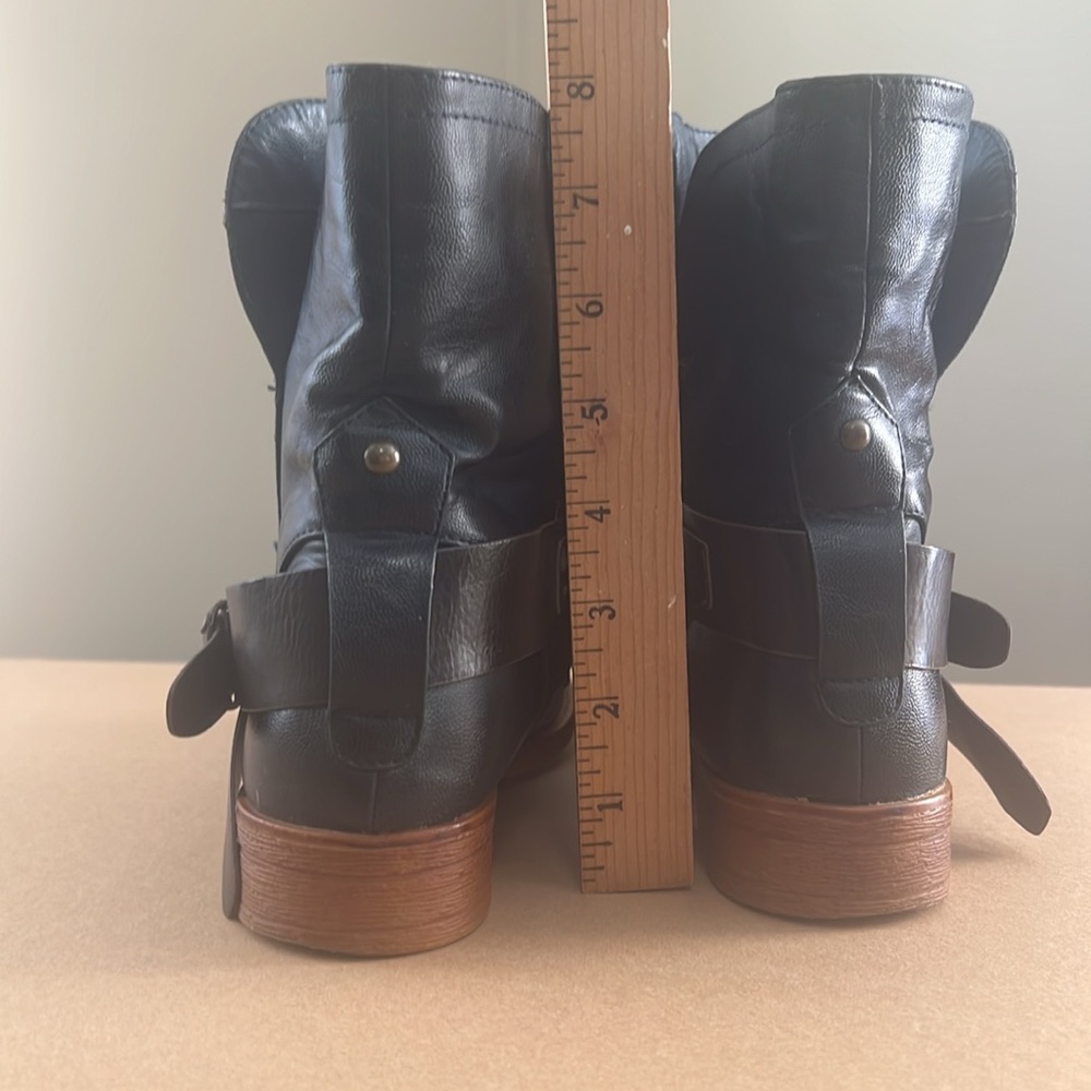 Bucco Rocoe edgy biker moto faux leather black and brown pull on ankle booties 9 - Picture 4 of 9